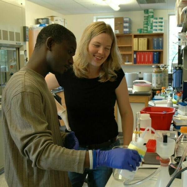 Francis and Kathryn in the lab in 2006